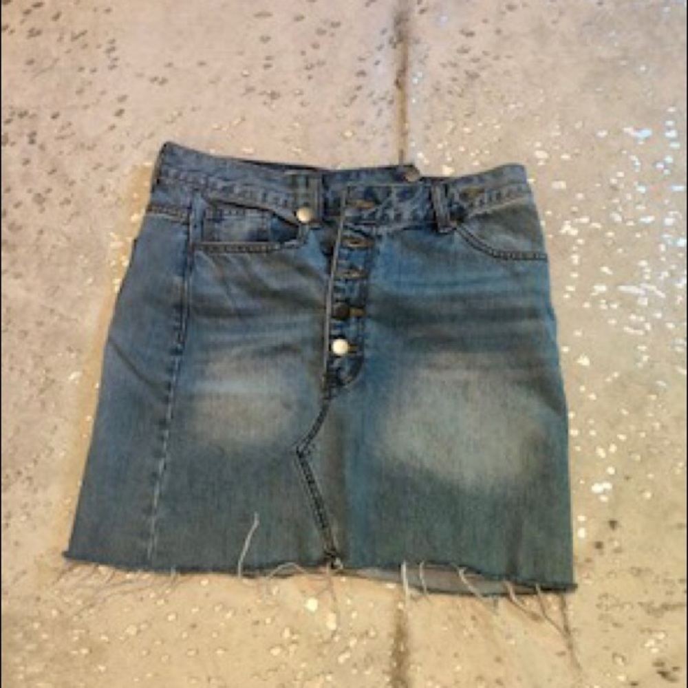 EvidintLos Angeles denim skirt size 29